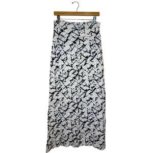 Carve Designs Maxi Skirt Womens Size M White Blue Tie Dye Stretch Casual Pull On
